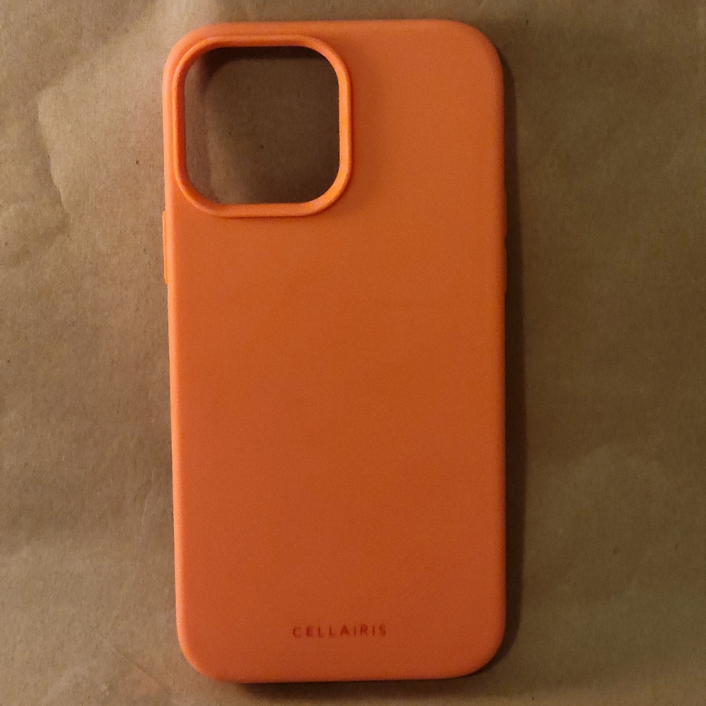 IPhone 13 pro phone cover